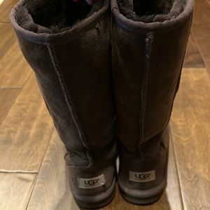 Brown Ugg boots kids youth size 6